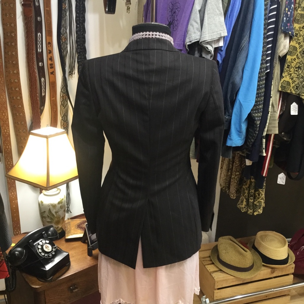 Burberry Blazer - Picture 5 of 8